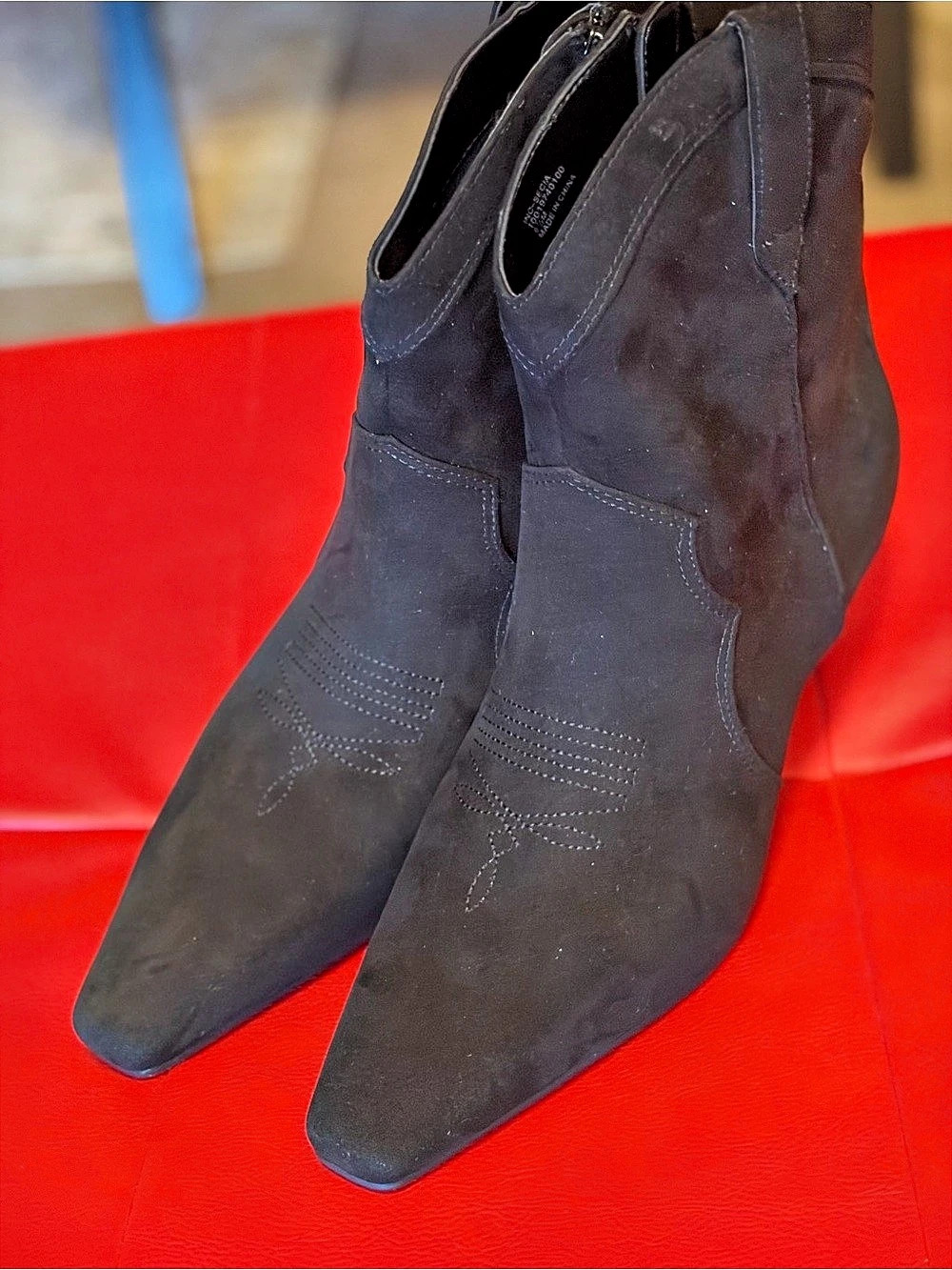 INC International Concepts Pointed Toe Heeled Boots in Black US 8.5